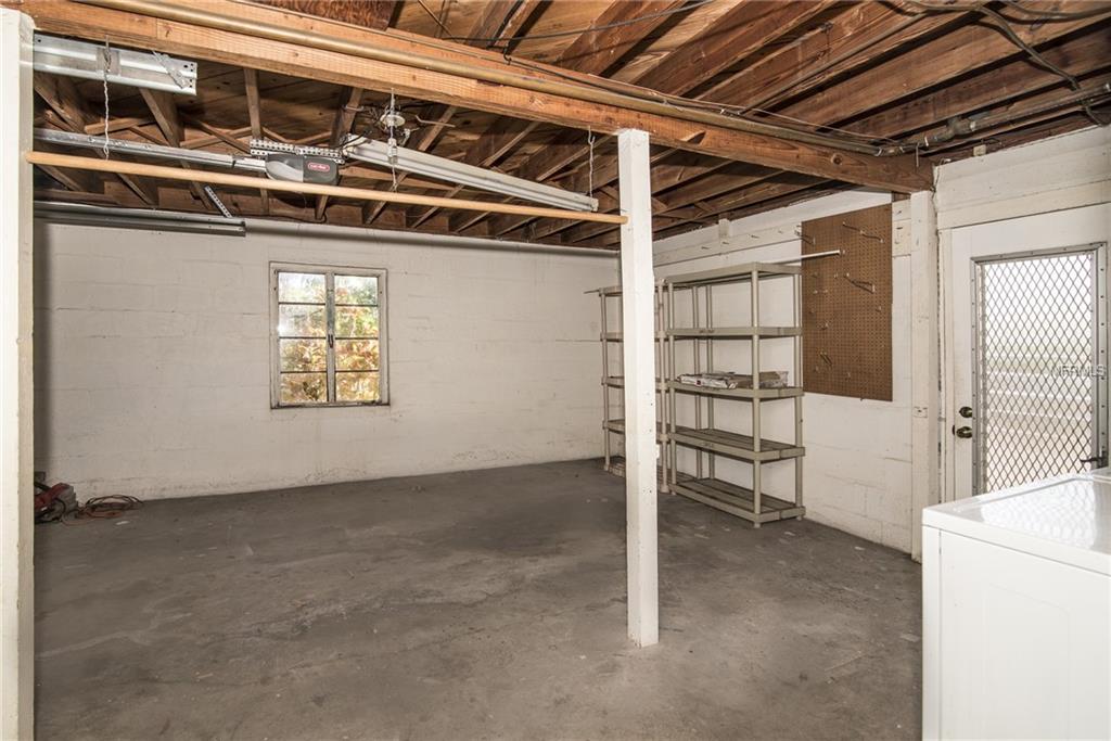 317 24TH STREET W, BRADENTON, Florida 34205, 3 Bedrooms Bedrooms, 6 Rooms Rooms,2 BathroomsBathrooms,Residential,For sale,24TH,U7846132