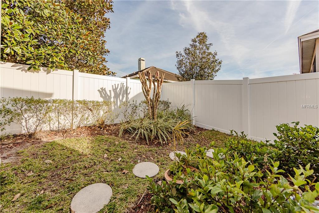 10826 PIPING ROCK CIRCLE, ORLANDO, Florida 32817, 3 Bedrooms Bedrooms, 7 Rooms Rooms,2 BathroomsBathrooms,Residential,For sale,PIPING ROCK,O5561444