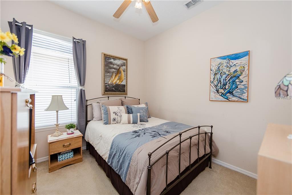 10826 PIPING ROCK CIRCLE, ORLANDO, Florida 32817, 3 Bedrooms Bedrooms, 7 Rooms Rooms,2 BathroomsBathrooms,Residential,For sale,PIPING ROCK,O5561444