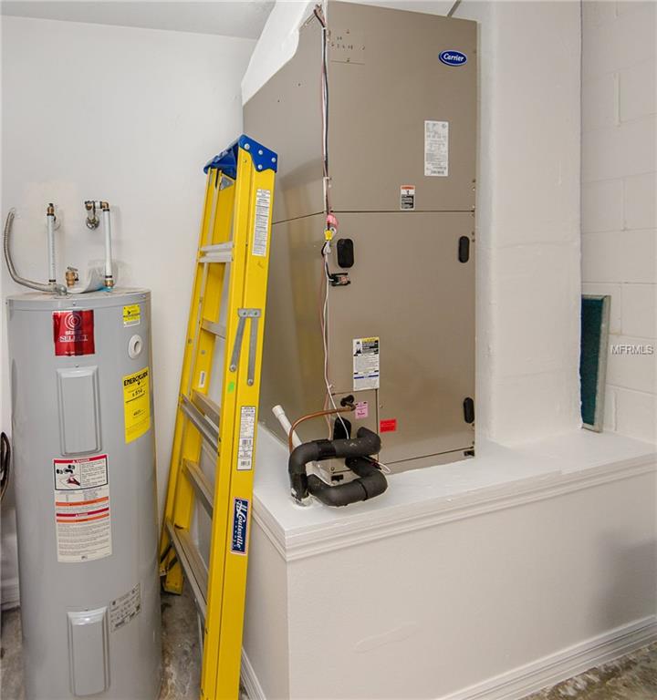 10826 PIPING ROCK CIRCLE, ORLANDO, Florida 32817, 3 Bedrooms Bedrooms, 7 Rooms Rooms,2 BathroomsBathrooms,Residential,For sale,PIPING ROCK,O5561444