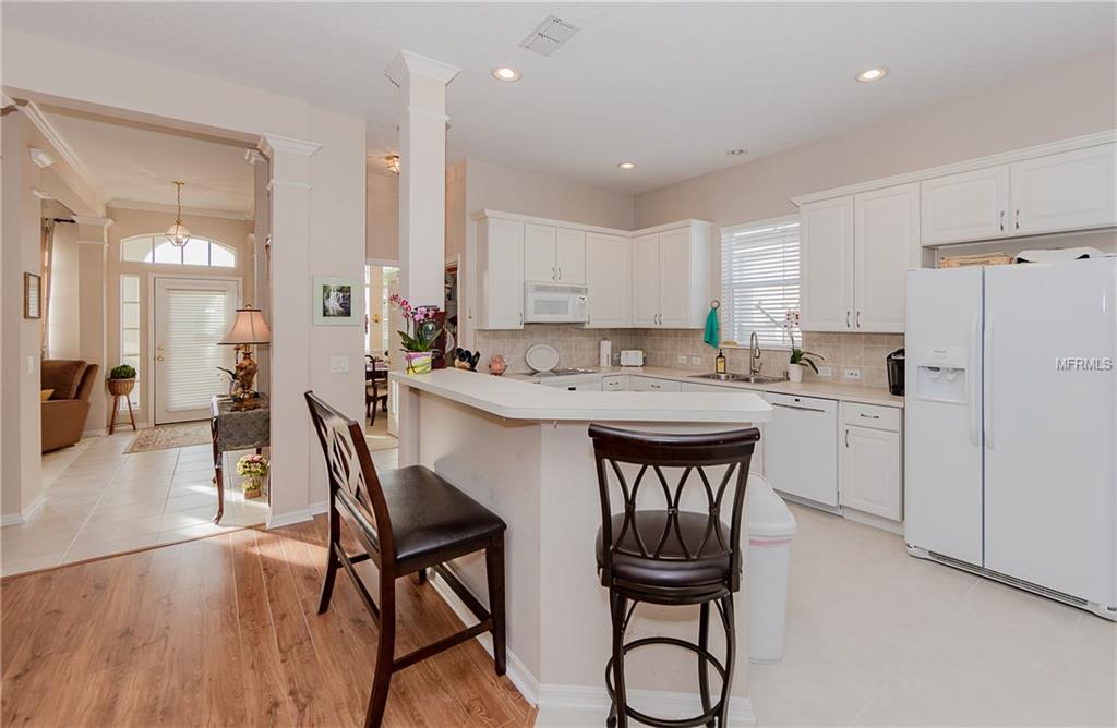 10826 PIPING ROCK CIRCLE, ORLANDO, Florida 32817, 3 Bedrooms Bedrooms, 7 Rooms Rooms,2 BathroomsBathrooms,Residential,For sale,PIPING ROCK,O5561444