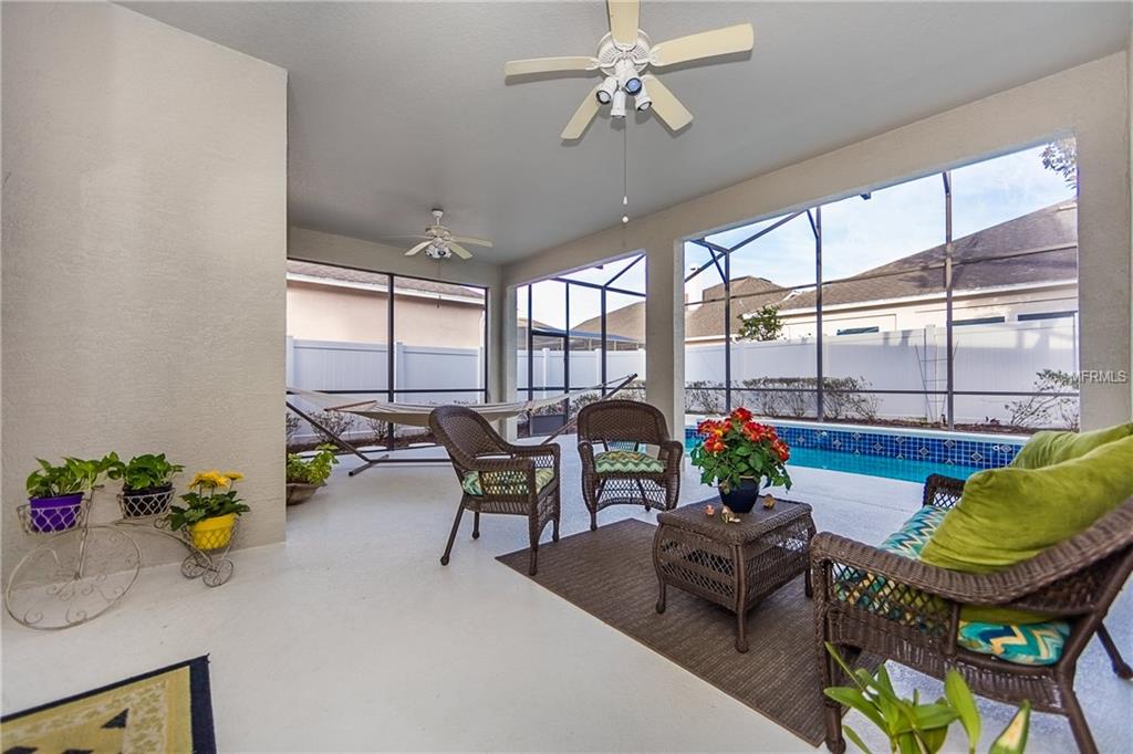 10826 PIPING ROCK CIRCLE, ORLANDO, Florida 32817, 3 Bedrooms Bedrooms, 7 Rooms Rooms,2 BathroomsBathrooms,Residential,For sale,PIPING ROCK,O5561444