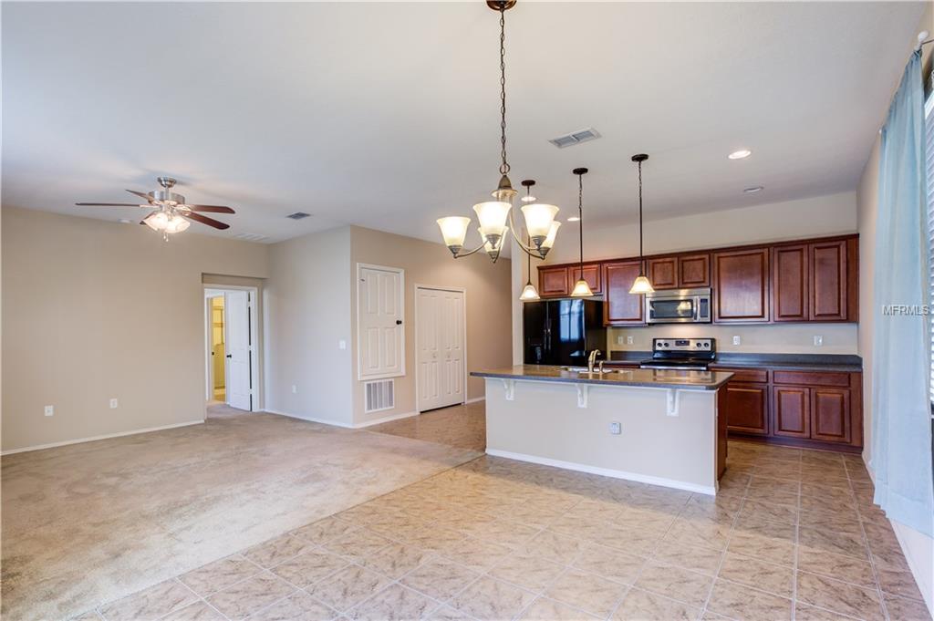 1755 COLLEGE PARK DRIVE, TAVARES, Florida 32778, 4 Bedrooms Bedrooms, 8 Rooms Rooms,2 BathroomsBathrooms,Residential,For sale,COLLEGE PARK,G4852745