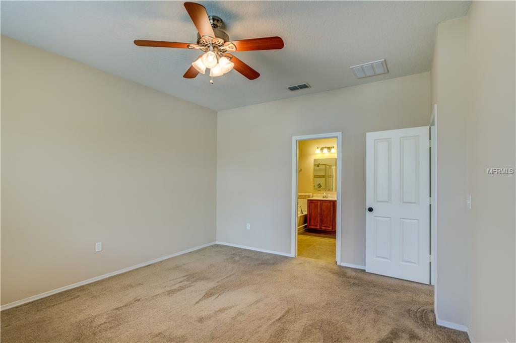 1755 COLLEGE PARK DRIVE, TAVARES, Florida 32778, 4 Bedrooms Bedrooms, 8 Rooms Rooms,2 BathroomsBathrooms,Residential,For sale,COLLEGE PARK,G4852745