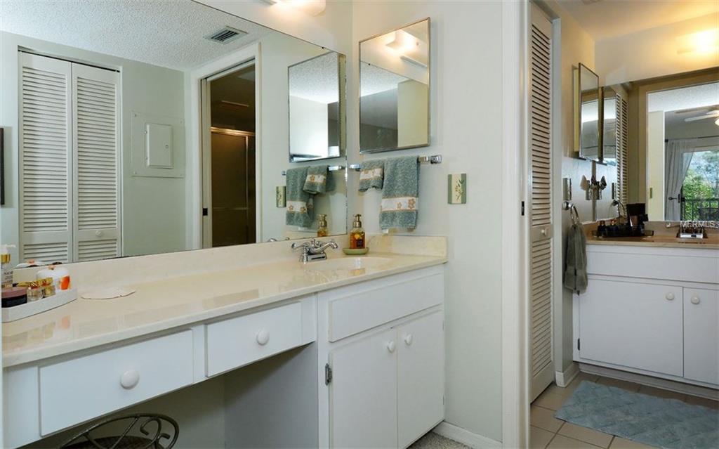 414 CERROMAR CIRCLE S, VENICE, Florida 34293, 2 Bedrooms Bedrooms, 7 Rooms Rooms,2 BathroomsBathrooms,Residential,For sale,CERROMAR,A4209961