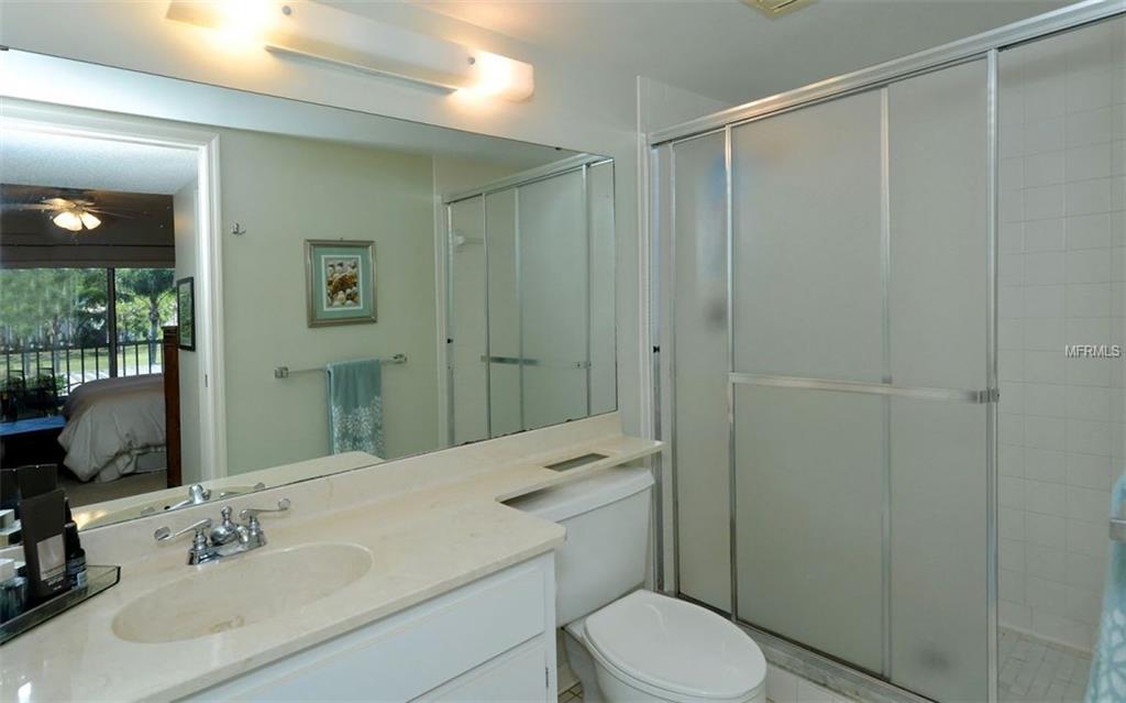 414 CERROMAR CIRCLE S, VENICE, Florida 34293, 2 Bedrooms Bedrooms, 7 Rooms Rooms,2 BathroomsBathrooms,Residential,For sale,CERROMAR,A4209961