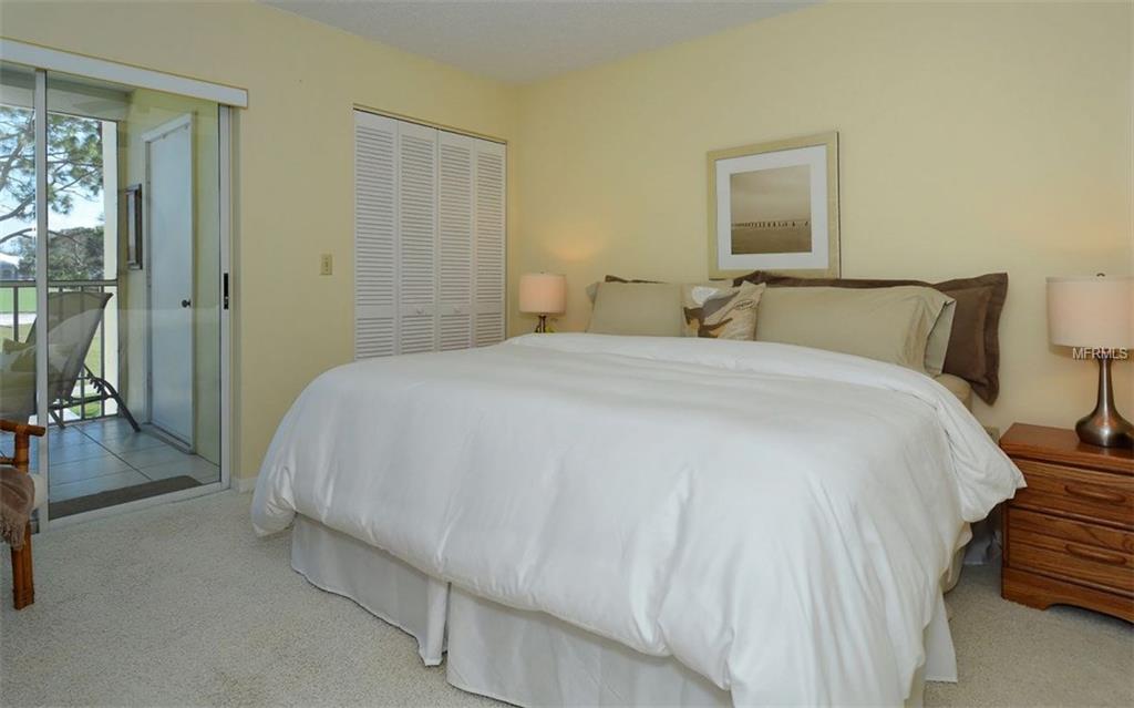 414 CERROMAR CIRCLE S, VENICE, Florida 34293, 2 Bedrooms Bedrooms, 7 Rooms Rooms,2 BathroomsBathrooms,Residential,For sale,CERROMAR,A4209961