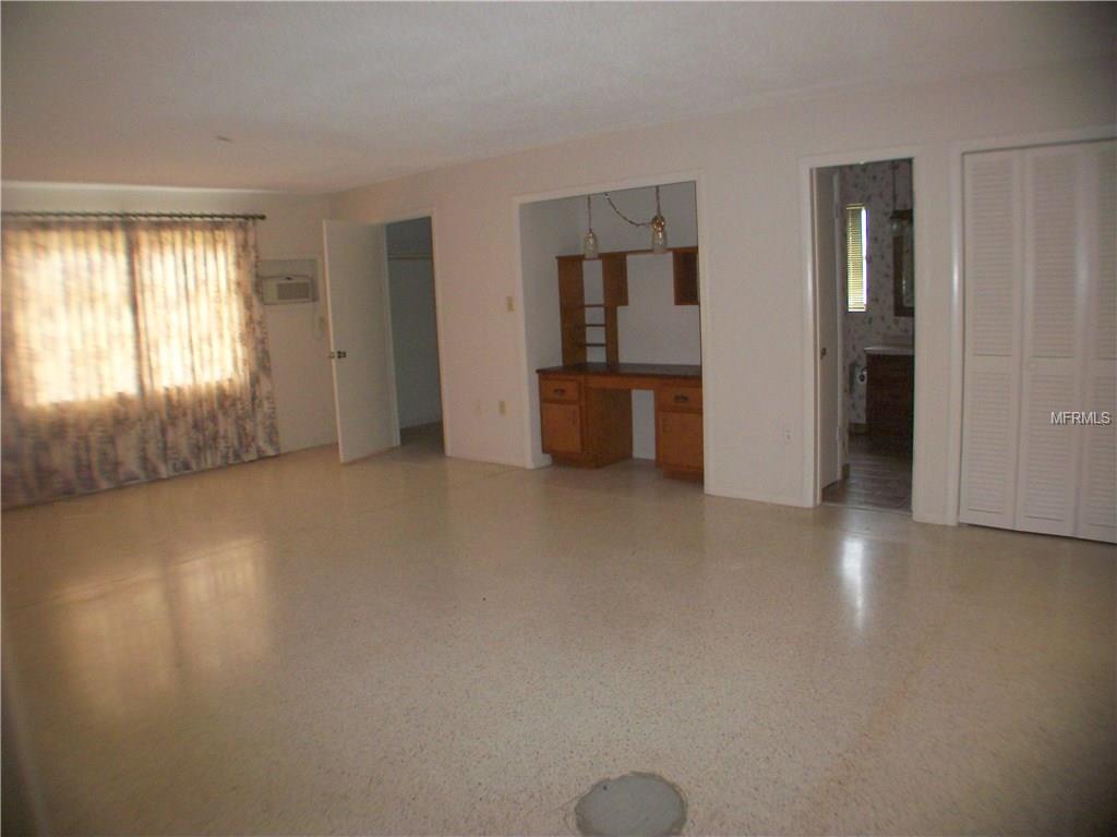 112 FRANCIS DRIVE NE, PORT CHARLOTTE, Florida 33952, 3 Bedrooms Bedrooms, 6 Rooms Rooms,2 BathroomsBathrooms,Residential,For sale,FRANCIS,C7249149