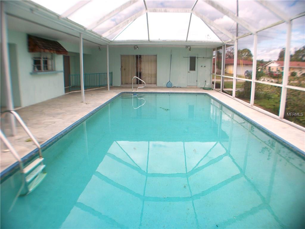 112 FRANCIS DRIVE NE, PORT CHARLOTTE, Florida 33952, 3 Bedrooms Bedrooms, 6 Rooms Rooms,2 BathroomsBathrooms,Residential,For sale,FRANCIS,C7249149