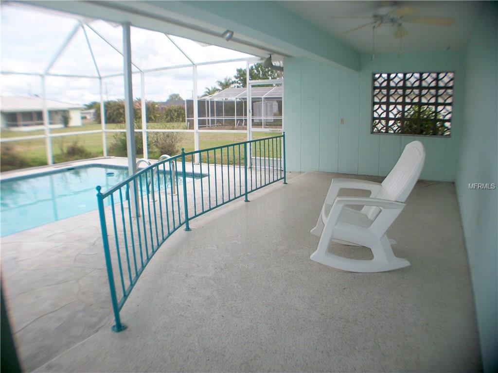 112 FRANCIS DRIVE NE, PORT CHARLOTTE, Florida 33952, 3 Bedrooms Bedrooms, 6 Rooms Rooms,2 BathroomsBathrooms,Residential,For sale,FRANCIS,C7249149