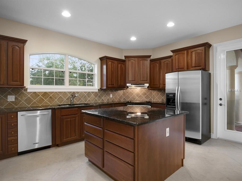 27007 LAKE LENA, MOUNT DORA, Florida 32757, 5 Bedrooms Bedrooms, 15 Rooms Rooms,4 BathroomsBathrooms,Residential,For sale,LAKE LENA,O5460932