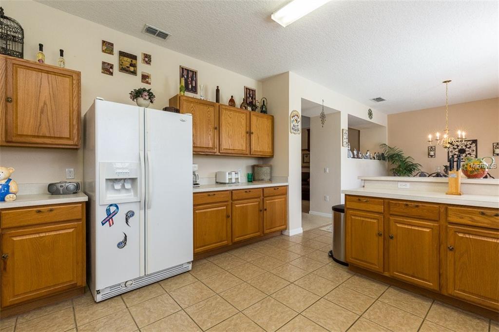 142 BAY LEAF LANE, DAVENPORT, Florida 33896, 5 Bedrooms Bedrooms, 8 Rooms Rooms,3 BathroomsBathrooms,Residential,For sale,BAY LEAF,O5516966