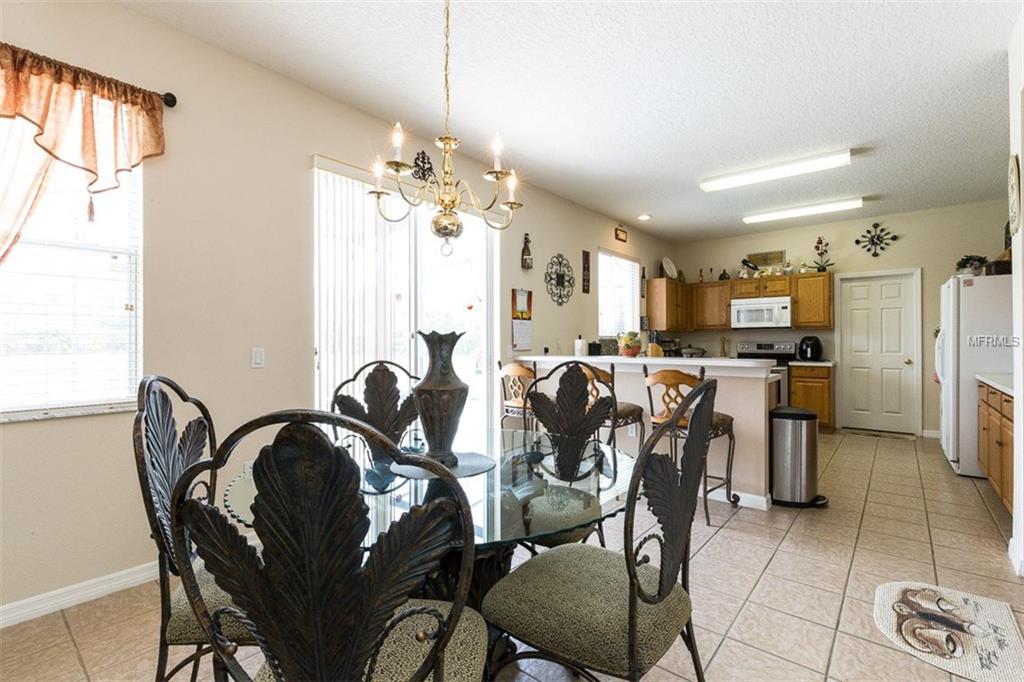 142 BAY LEAF LANE, DAVENPORT, Florida 33896, 5 Bedrooms Bedrooms, 8 Rooms Rooms,3 BathroomsBathrooms,Residential,For sale,BAY LEAF,O5516966