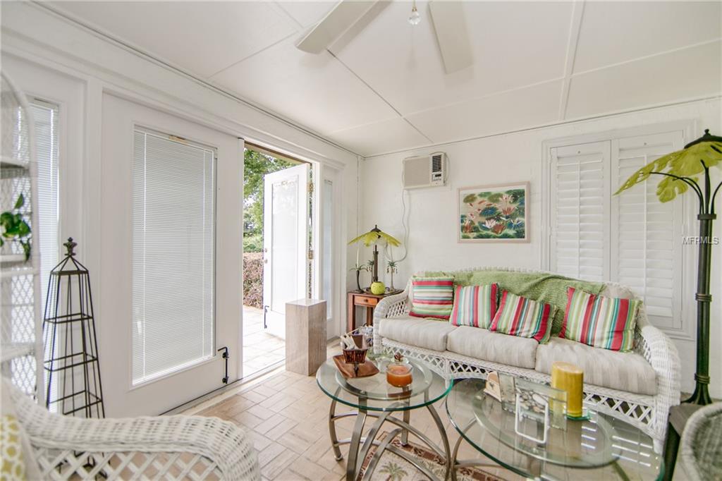 513 CLUBHOUSE DRIVE, LAKE WALES, Florida 33898, 3 Bedrooms Bedrooms, 10 Rooms Rooms,2 BathroomsBathrooms,Residential,For sale,CLUBHOUSE,K4701695