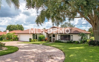 513 CLUBHOUSE DRIVE, LAKE WALES, Florida 33898, 3 Bedrooms Bedrooms, 10 Rooms Rooms,2 BathroomsBathrooms,Residential,For sale,CLUBHOUSE,K4701695