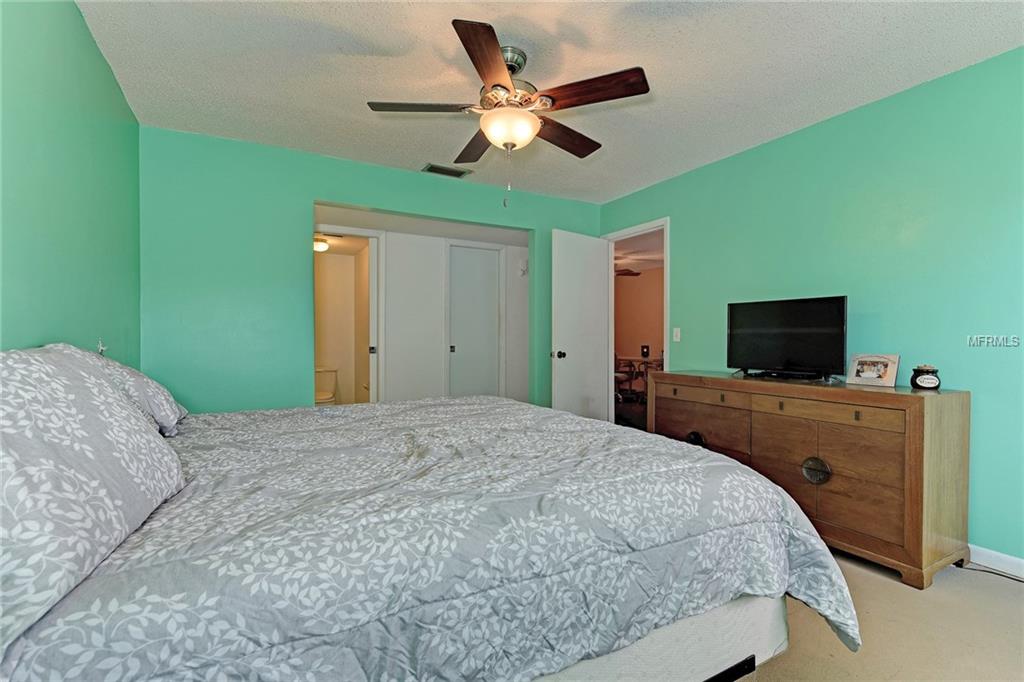 5964 7TH AVENUE W, BRADENTON, Florida 34209, 2 Bedrooms Bedrooms, 4 Rooms Rooms,2 BathroomsBathrooms,Residential,For sale,7TH,A4197056