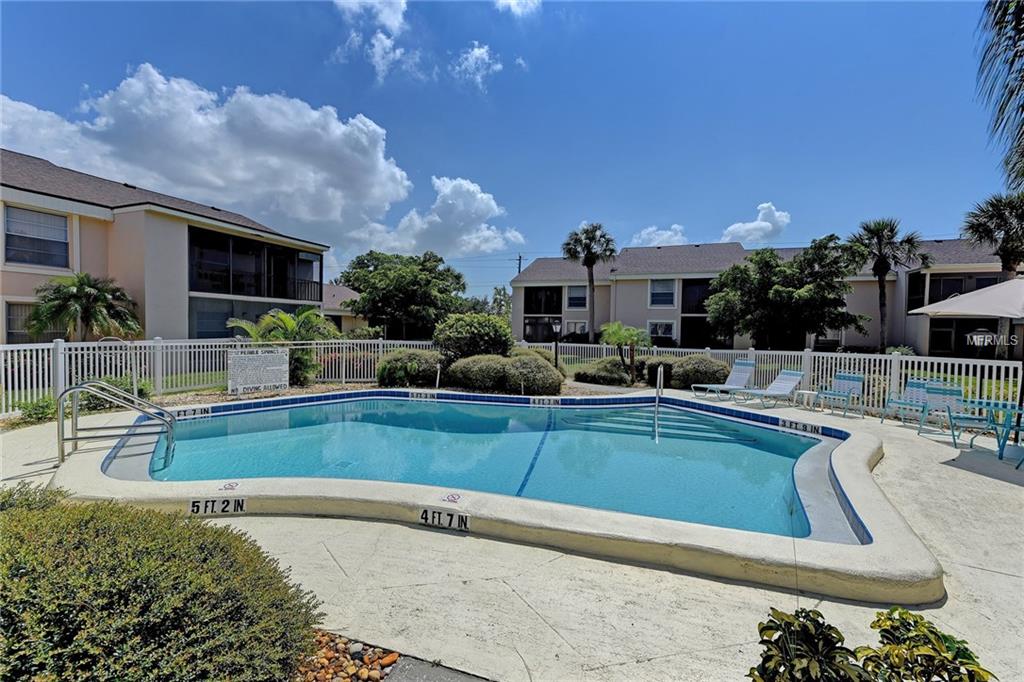 5964 7TH AVENUE W, BRADENTON, Florida 34209, 2 Bedrooms Bedrooms, 4 Rooms Rooms,2 BathroomsBathrooms,Residential,For sale,7TH,A4197056