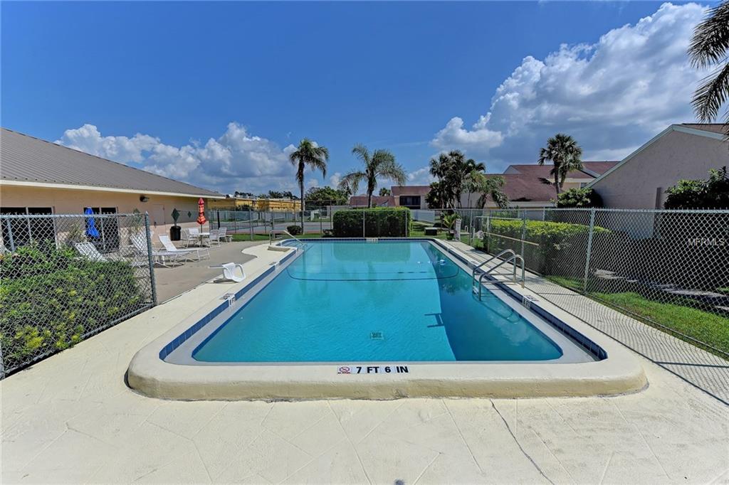 5964 7TH AVENUE W, BRADENTON, Florida 34209, 2 Bedrooms Bedrooms, 4 Rooms Rooms,2 BathroomsBathrooms,Residential,For sale,7TH,A4197056