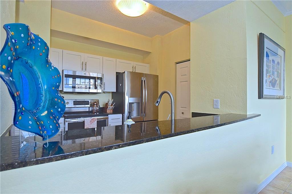 1064 N TAMIAMI TRAIL, SARASOTA, Florida 34236, 2 Bedrooms Bedrooms, 5 Rooms Rooms,2 BathroomsBathrooms,Residential,For sale,TAMIAMI,A4198991