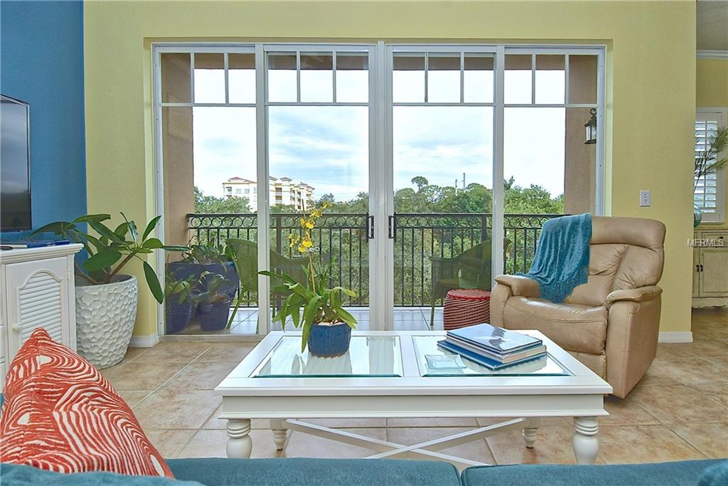 1064 N TAMIAMI TRAIL, SARASOTA, Florida 34236, 2 Bedrooms Bedrooms, 5 Rooms Rooms,2 BathroomsBathrooms,Residential,For sale,TAMIAMI,A4198991