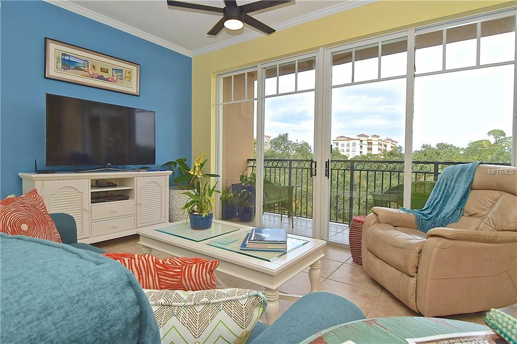 1064 N TAMIAMI TRAIL, SARASOTA, Florida 34236, 2 Bedrooms Bedrooms, 5 Rooms Rooms,2 BathroomsBathrooms,Residential,For sale,TAMIAMI,A4198991