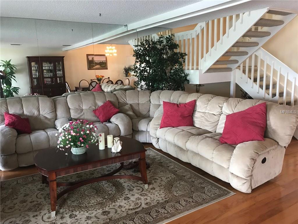 118 MARINA DEL REY COURT, CLEARWATER BEACH, Florida 33767, 2 Bedrooms Bedrooms, 4 Rooms Rooms,3 BathroomsBathrooms,Residential,For sale,MARINA DEL REY,U7837576