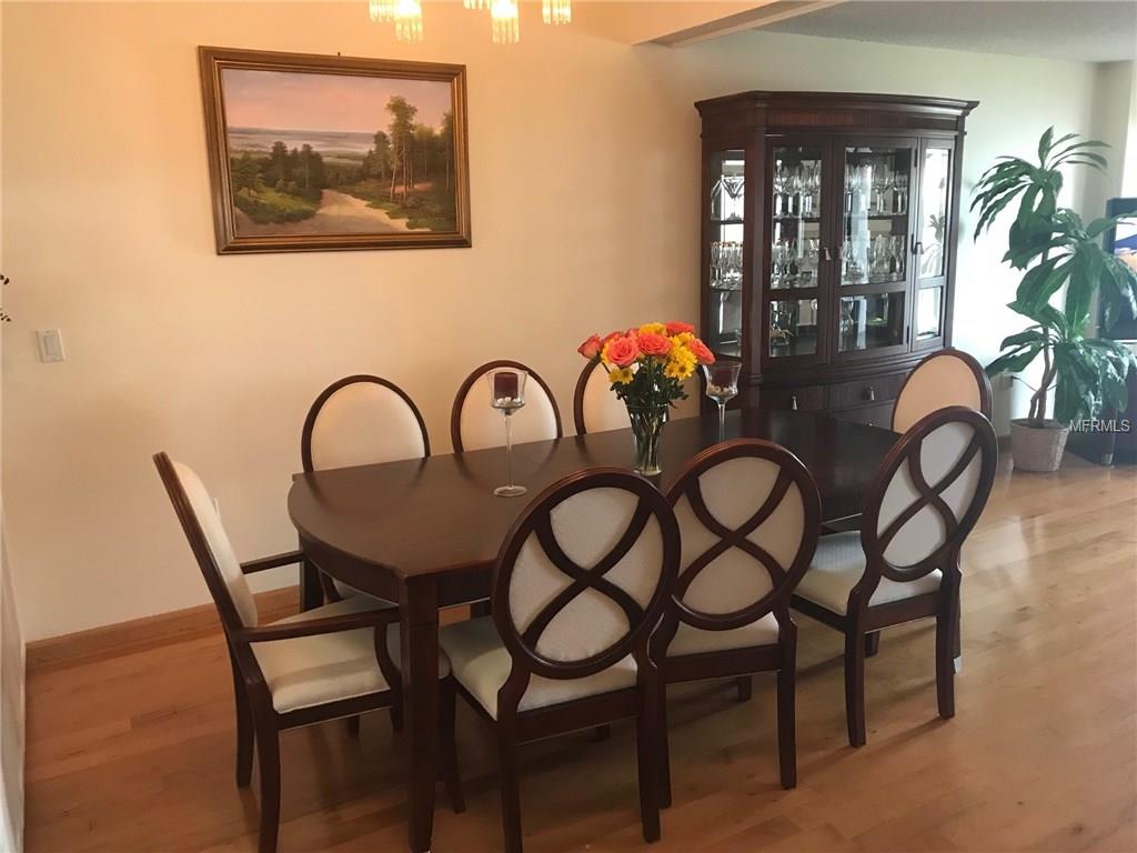 118 MARINA DEL REY COURT, CLEARWATER BEACH, Florida 33767, 2 Bedrooms Bedrooms, 4 Rooms Rooms,3 BathroomsBathrooms,Residential,For sale,MARINA DEL REY,U7837576