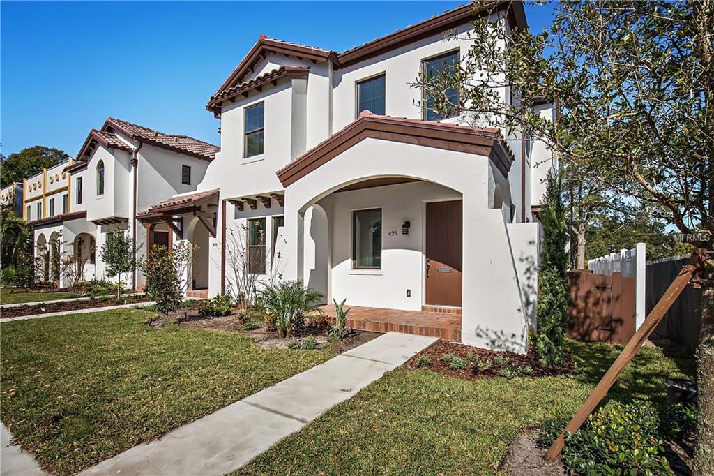 425 13TH AVENUE N, ST PETERSBURG, Florida 33704, 3 Bedrooms Bedrooms, 3 Rooms Rooms,2 BathroomsBathrooms,Residential,For sale,13TH,U7844715