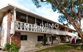 3709 S SCHOOL AVENUE, SARASOTA, Florida 34239, 2 Bedrooms Bedrooms, 5 Rooms Rooms,2 BathroomsBathrooms,Residential,For sale,SCHOOL,A4207825