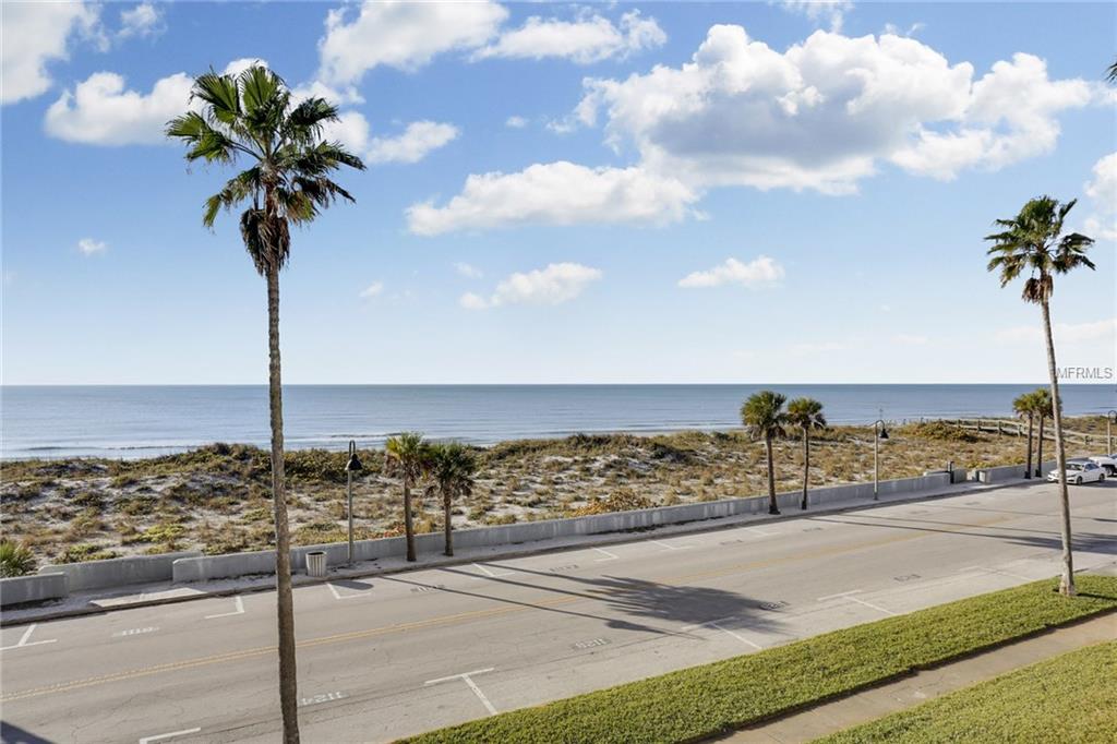 403 GULF WAY, ST PETE BEACH, Florida 33706, 2 Bedrooms Bedrooms, 4 Rooms Rooms,2 BathroomsBathrooms,Residential,For sale,GULF,T2926178