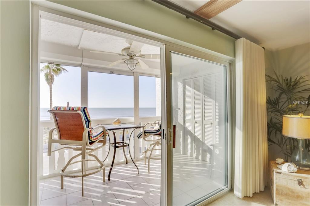 403 GULF WAY, ST PETE BEACH, Florida 33706, 2 Bedrooms Bedrooms, 4 Rooms Rooms,2 BathroomsBathrooms,Residential,For sale,GULF,T2926178