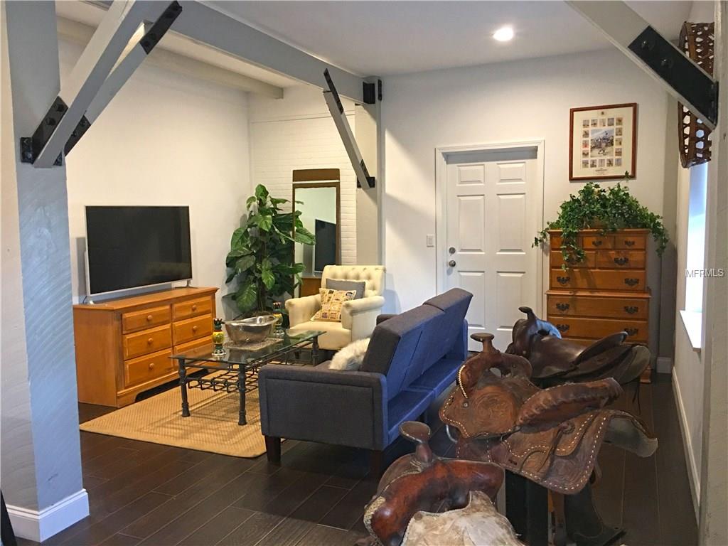 10637 WIKEL LANE, CLERMONT, Florida 34711, 3 Bedrooms Bedrooms, 6 Rooms Rooms,3 BathroomsBathrooms,Residential,For sale,WIKEL,O5560574