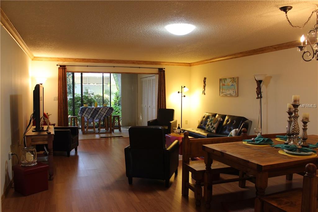 222 SHERWOOD DRIVE, BRADENTON, Florida 34210, 2 Bedrooms Bedrooms, 6 Rooms Rooms,2 BathroomsBathrooms,Residential,For sale,SHERWOOD,A4209422