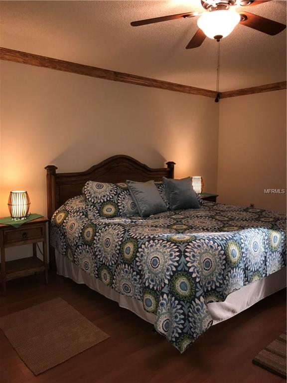 222 SHERWOOD DRIVE, BRADENTON, Florida 34210, 2 Bedrooms Bedrooms, 6 Rooms Rooms,2 BathroomsBathrooms,Residential,For sale,SHERWOOD,A4209422