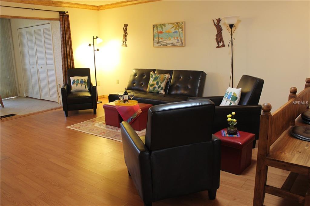 222 SHERWOOD DRIVE, BRADENTON, Florida 34210, 2 Bedrooms Bedrooms, 6 Rooms Rooms,2 BathroomsBathrooms,Residential,For sale,SHERWOOD,A4209422