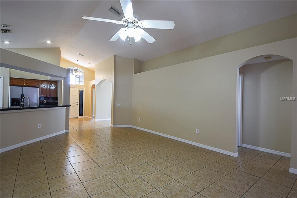 6924 WATERBROOK COURT, GIBSONTON, Florida 33534, 4 Bedrooms Bedrooms, 7 Rooms Rooms,3 BathroomsBathrooms,Residential,For sale,WATERBROOK,T2928044