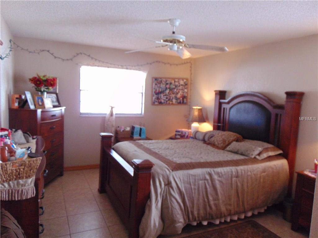 2524 LANDOVER BOULEVARD, SPRING HILL, Florida 34608, 3 Bedrooms Bedrooms, 6 Rooms Rooms,2 BathroomsBathrooms,Residential,For sale,LANDOVER,W7637825