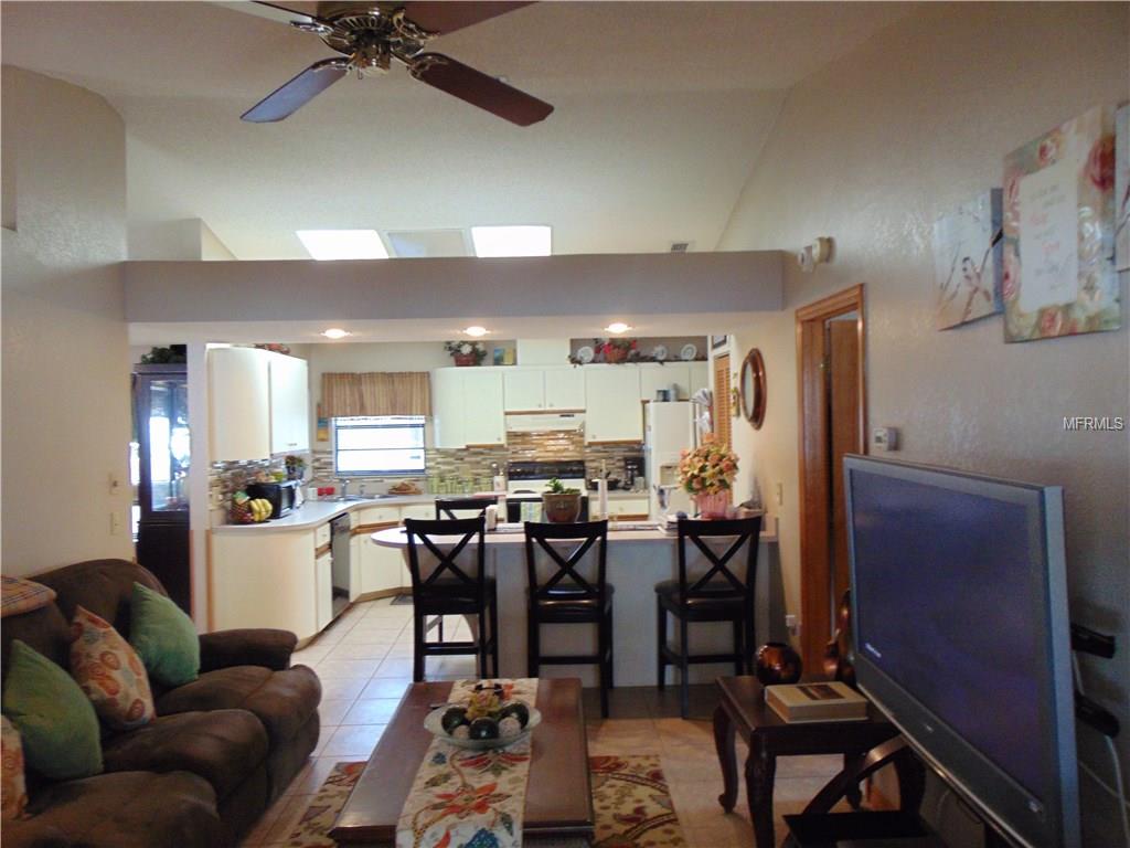 2524 LANDOVER BOULEVARD, SPRING HILL, Florida 34608, 3 Bedrooms Bedrooms, 6 Rooms Rooms,2 BathroomsBathrooms,Residential,For sale,LANDOVER,W7637825