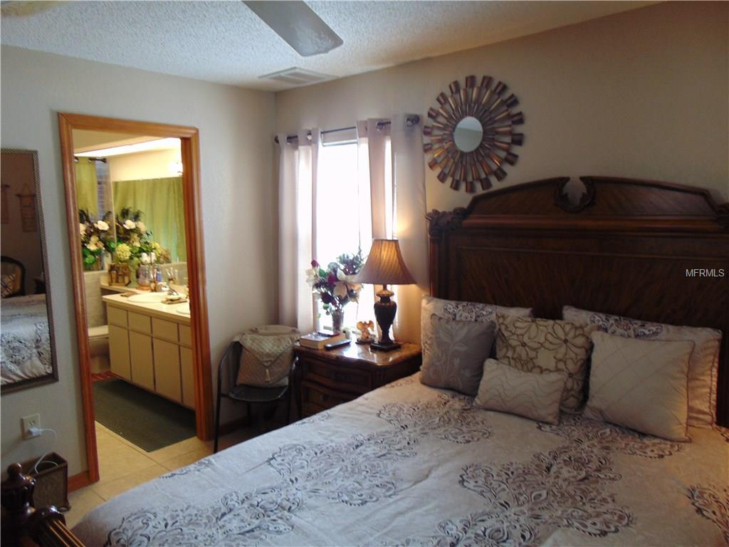 2524 LANDOVER BOULEVARD, SPRING HILL, Florida 34608, 3 Bedrooms Bedrooms, 6 Rooms Rooms,2 BathroomsBathrooms,Residential,For sale,LANDOVER,W7637825