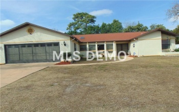 2524 LANDOVER BOULEVARD, SPRING HILL, Florida 34608, 3 Bedrooms Bedrooms, 6 Rooms Rooms,2 BathroomsBathrooms,Residential,For sale,LANDOVER,W7637825