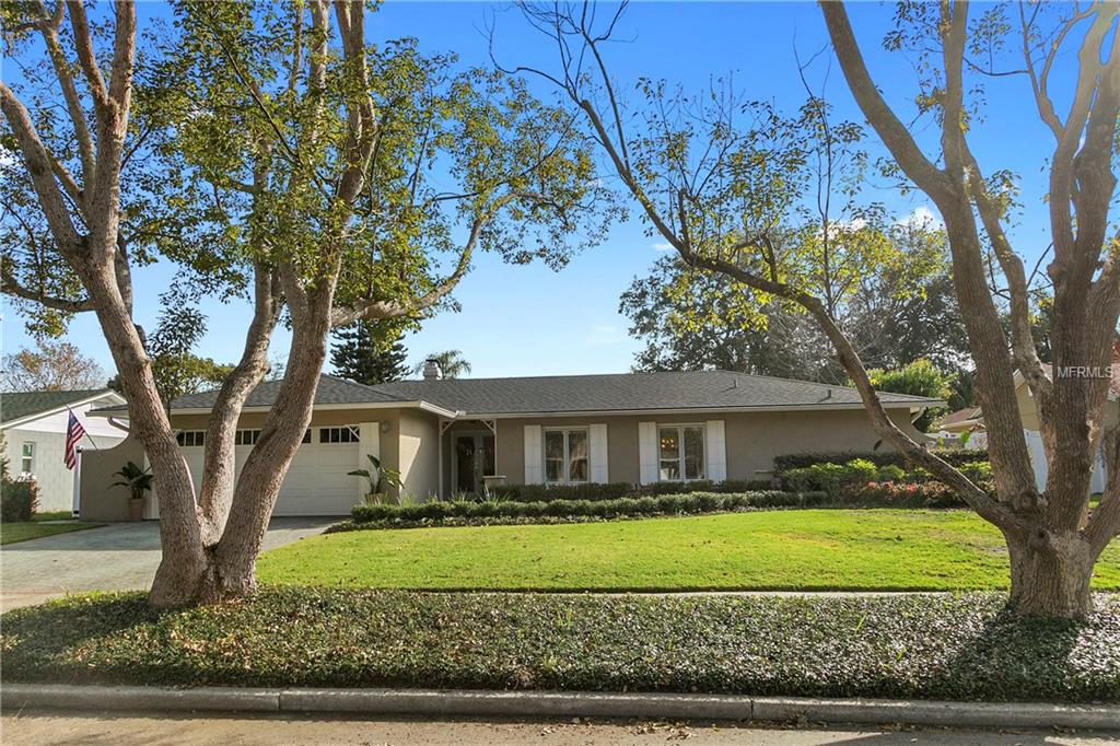 712 MONMOUTH WAY, WINTER PARK, Florida 32792, 5 Bedrooms Bedrooms, 10 Rooms Rooms,3 BathroomsBathrooms,Residential,For sale,MONMOUTH,O5561957