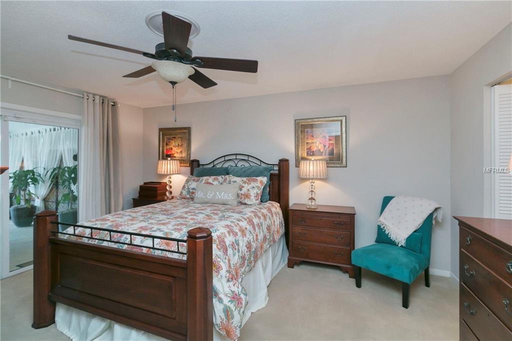 712 MONMOUTH WAY, WINTER PARK, Florida 32792, 5 Bedrooms Bedrooms, 10 Rooms Rooms,3 BathroomsBathrooms,Residential,For sale,MONMOUTH,O5561957