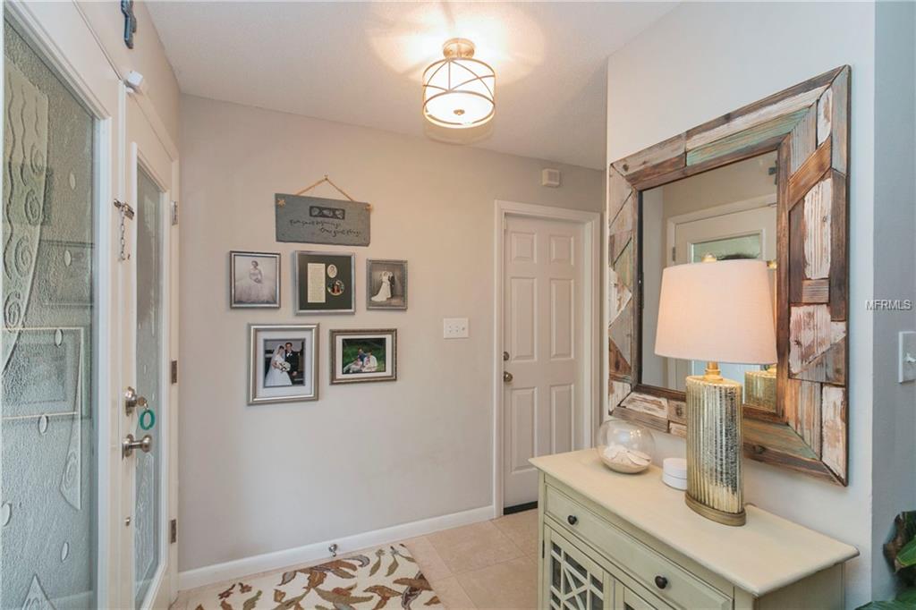 712 MONMOUTH WAY, WINTER PARK, Florida 32792, 5 Bedrooms Bedrooms, 10 Rooms Rooms,3 BathroomsBathrooms,Residential,For sale,MONMOUTH,O5561957