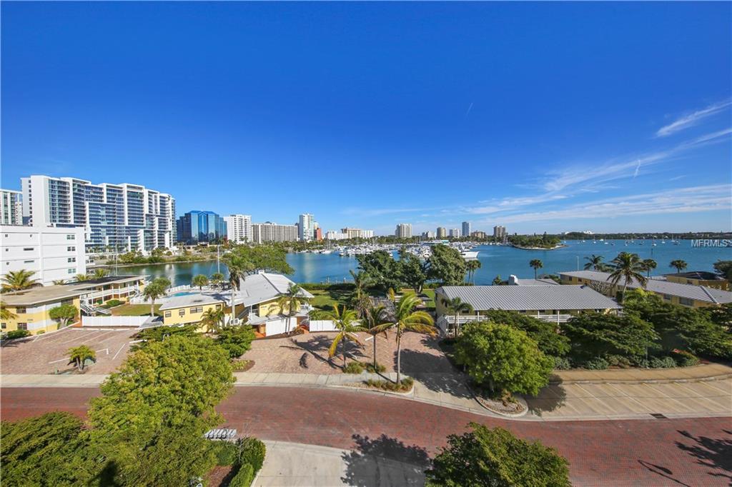 609 GOLDEN GATE POINT, SARASOTA, Florida 34236, 3 Bedrooms Bedrooms, 8 Rooms Rooms,3 BathroomsBathrooms,Residential,For sale,GOLDEN GATE,A4162697