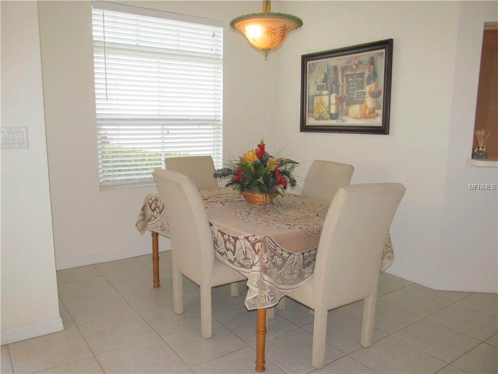 7357 FOUNTAIN PALM CIRCLE, BRADENTON, Florida 34203, 2 Bedrooms Bedrooms, 5 Rooms Rooms,2 BathroomsBathrooms,Residential,For sale,FOUNTAIN PALM,A4194325