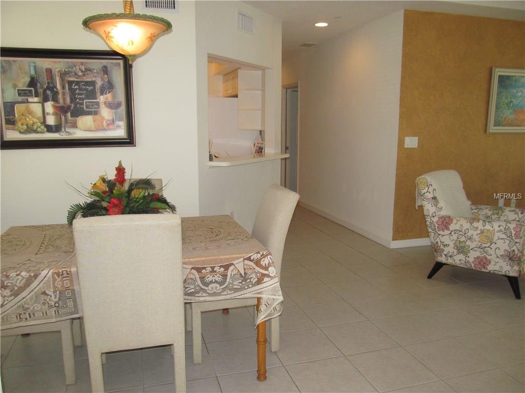 7357 FOUNTAIN PALM CIRCLE, BRADENTON, Florida 34203, 2 Bedrooms Bedrooms, 5 Rooms Rooms,2 BathroomsBathrooms,Residential,For sale,FOUNTAIN PALM,A4194325