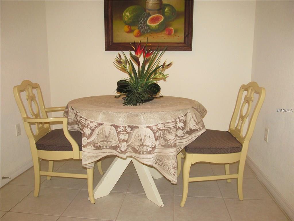 7357 FOUNTAIN PALM CIRCLE, BRADENTON, Florida 34203, 2 Bedrooms Bedrooms, 5 Rooms Rooms,2 BathroomsBathrooms,Residential,For sale,FOUNTAIN PALM,A4194325