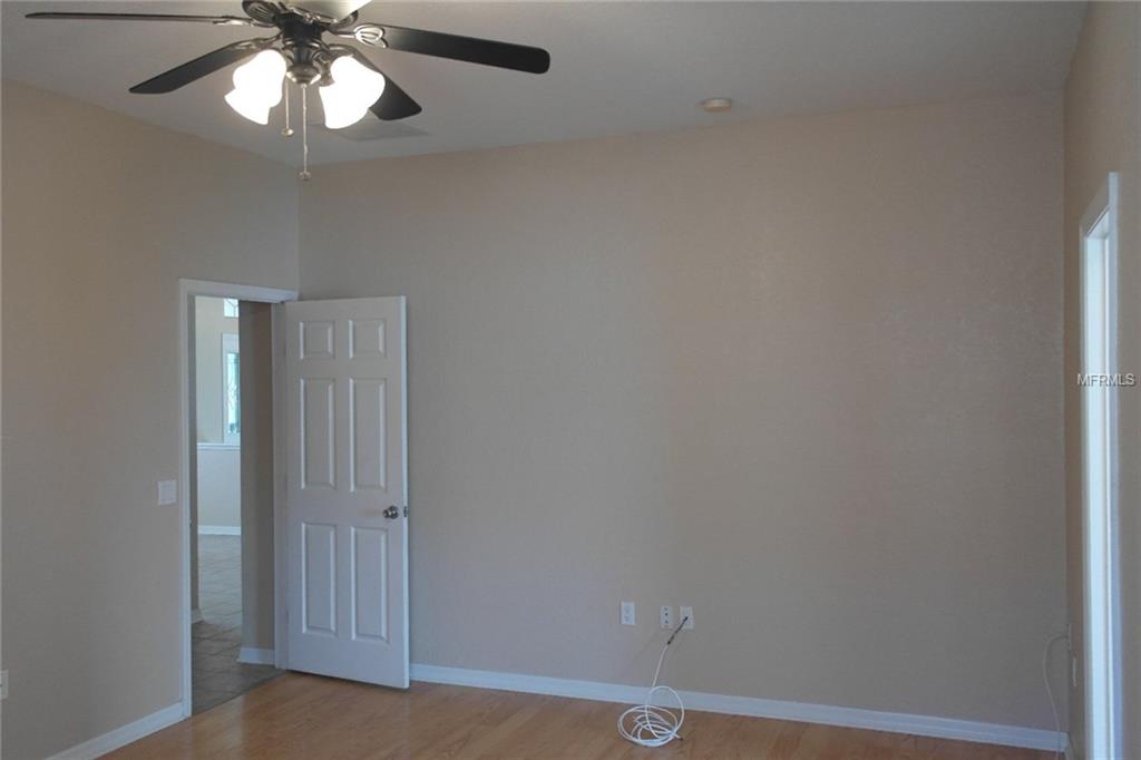 251 TERRANOVA BOULEVARD, WINTER HAVEN, Florida 33884, 4 Bedrooms Bedrooms, 9 Rooms Rooms,2 BathroomsBathrooms,Residential,For sale,TERRANOVA,P4717858