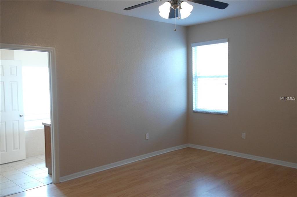 251 TERRANOVA BOULEVARD, WINTER HAVEN, Florida 33884, 4 Bedrooms Bedrooms, 9 Rooms Rooms,2 BathroomsBathrooms,Residential,For sale,TERRANOVA,P4717858