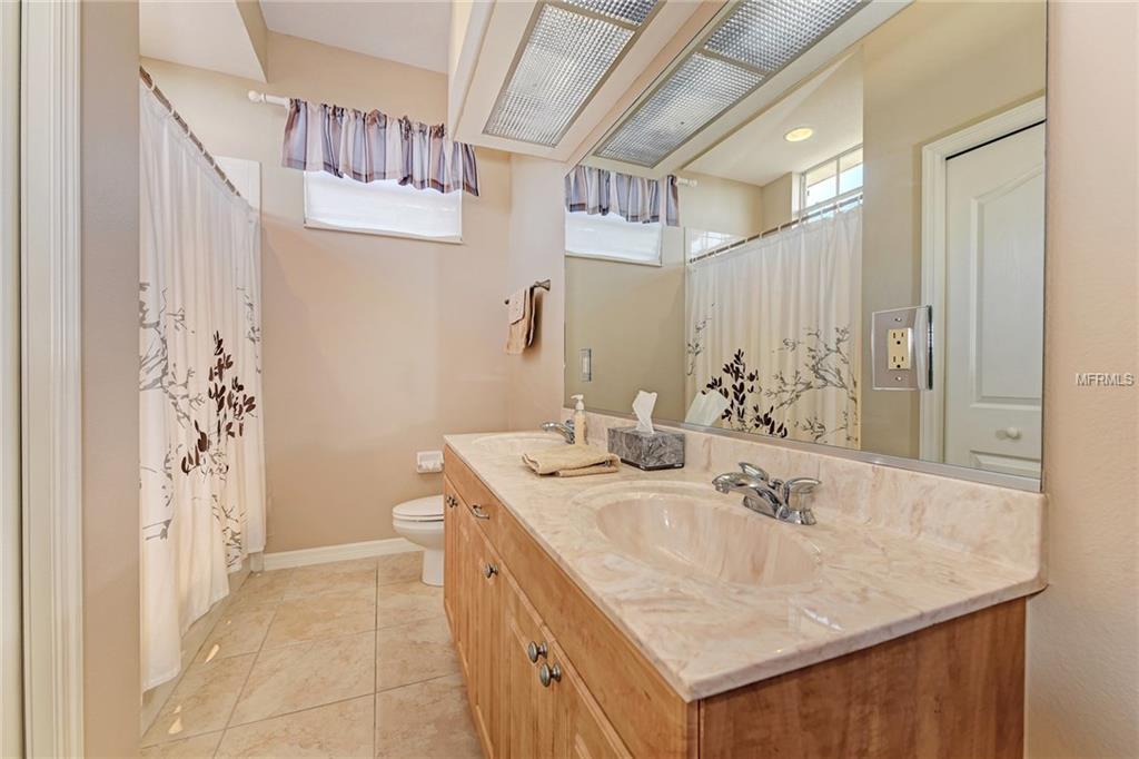2602 TWIN RIVERS TRAIL, PARRISH, Florida 34219, 4 Bedrooms Bedrooms, 9 Rooms Rooms,3 BathroomsBathrooms,Residential,For sale,TWIN RIVERS,A4204578